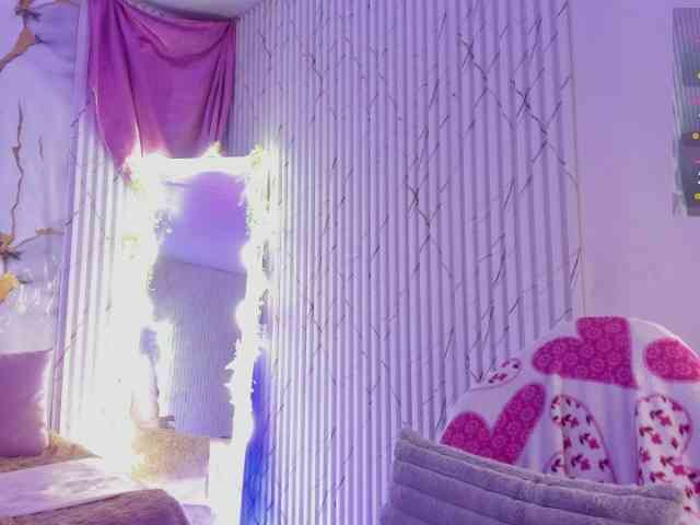 Naomy-tay1 webcam