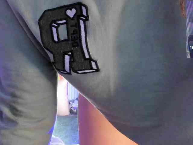 Naomy-tay1 webcam