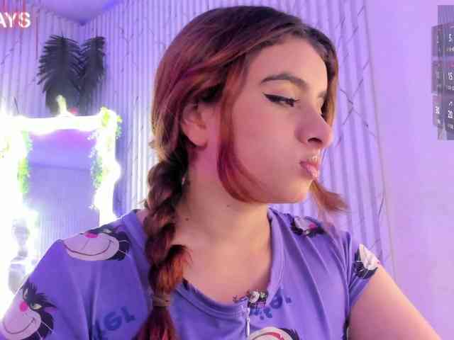 Naomy-tay1 webcam