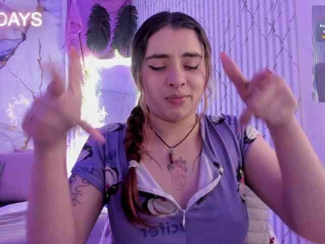 Naomy-tay1
