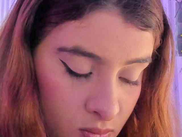 Naomy-tay1 webcam