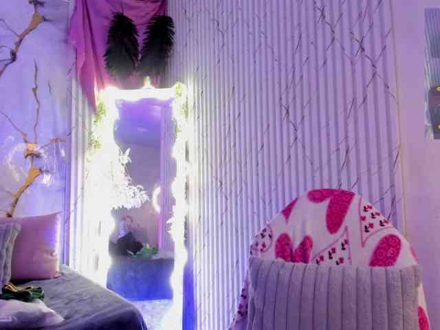 Naomy-tay1 webcam