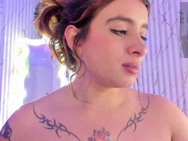 Naomy-tay1
