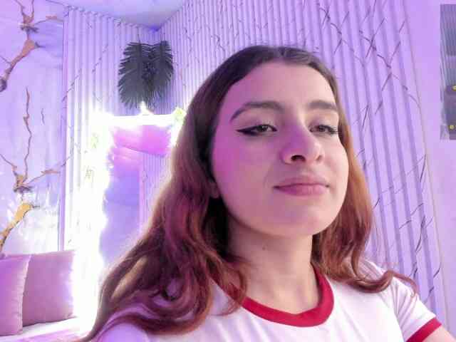 Naomy-tay1 webcam