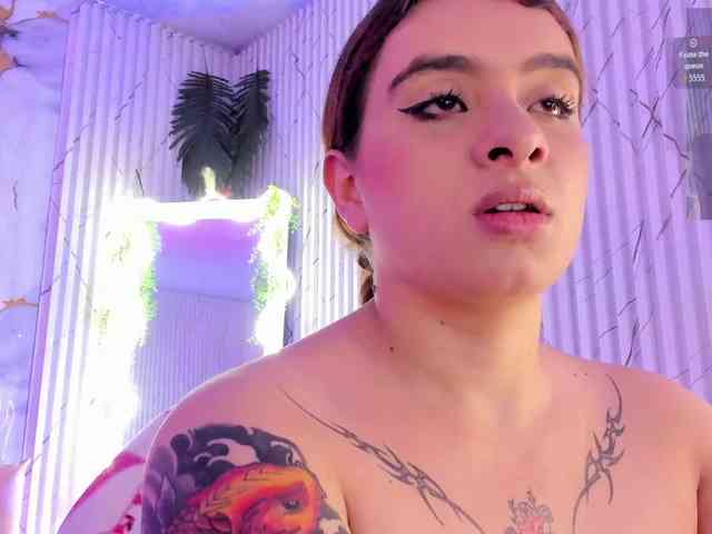 Naomy-tay1 webcam