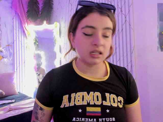 Naomy-tay1 Naomy-tay1