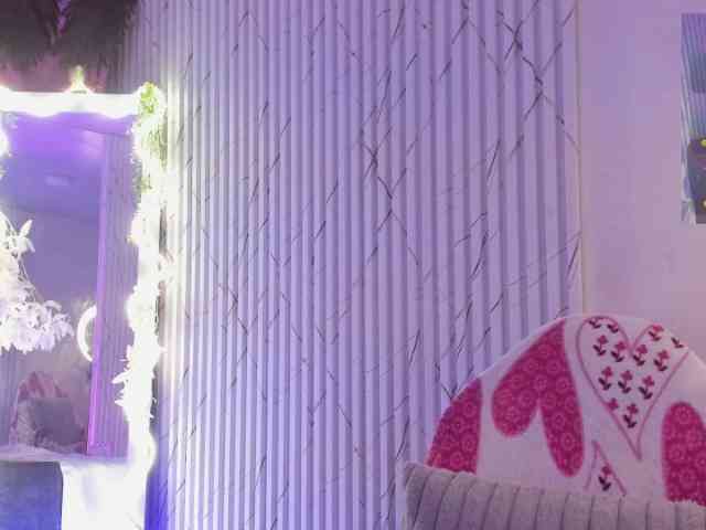 Naomy-tay1 webcam