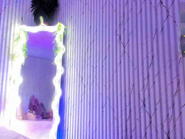 Naomy-tay1 webcam