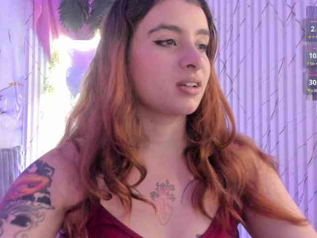 Naomy-tay1 webcam