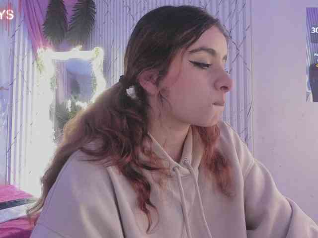 Naomy-tay1