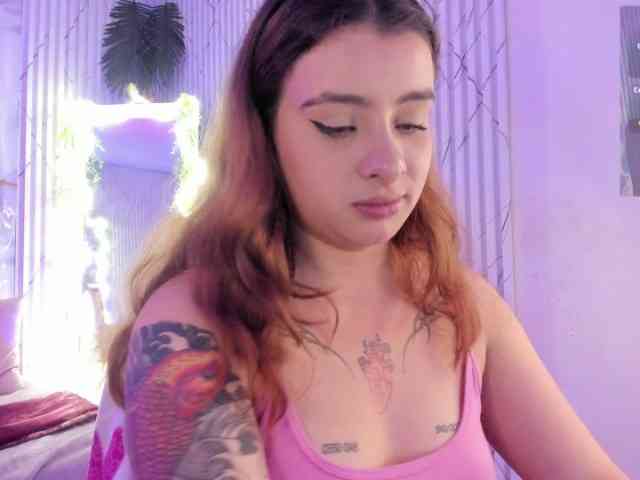 Naomy-tay1 webcam