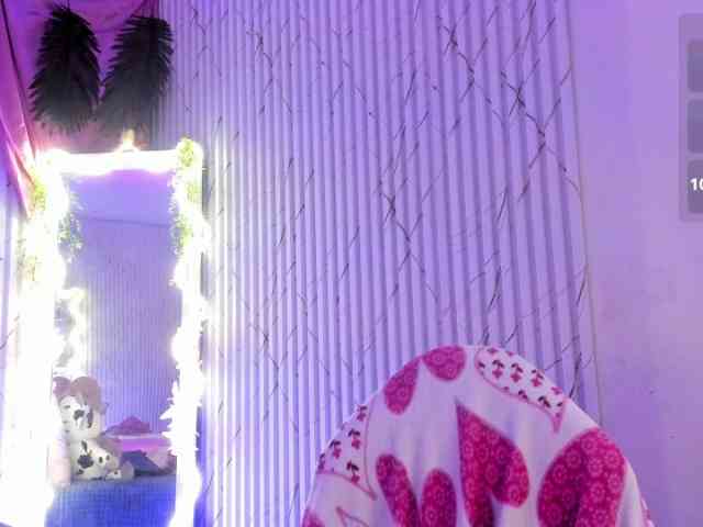 Naomy-tay1 webcam