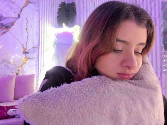Naomy-tay1