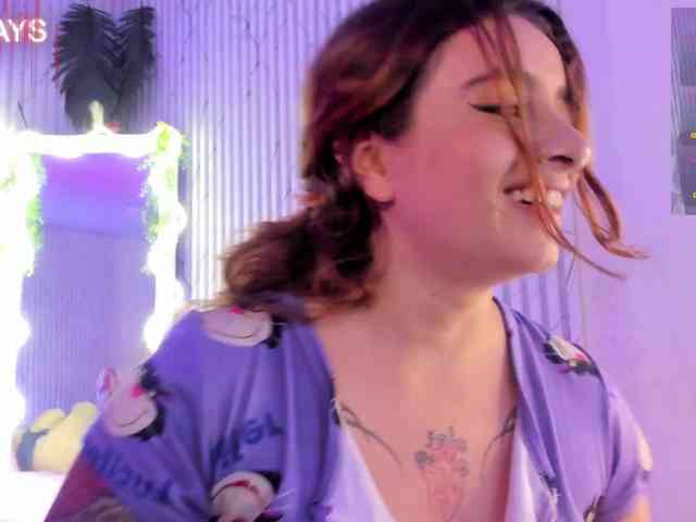 Naomy-tay1 webcam