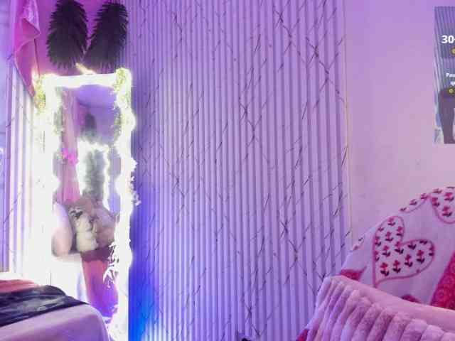 Naomy-tay1 webcam