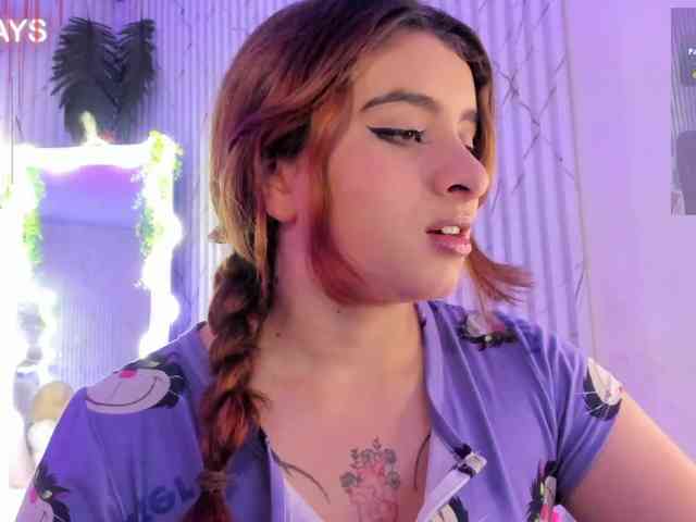 Naomy-tay1 webcam