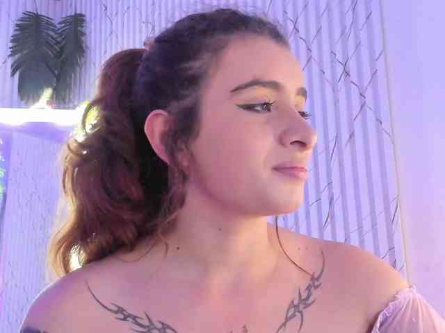 Naomy-tay1