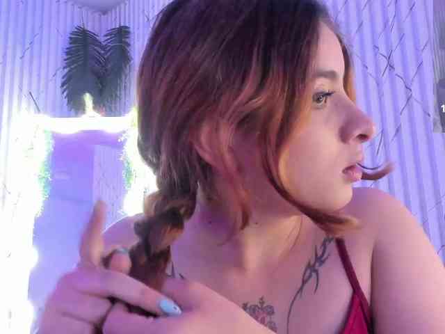 Naomy-tay1 webcam