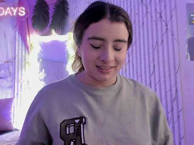 Naomy-tay1
