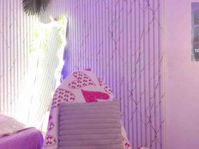 Naomy-tay1 webcam