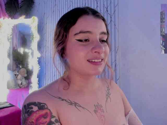 Naomy-tay1