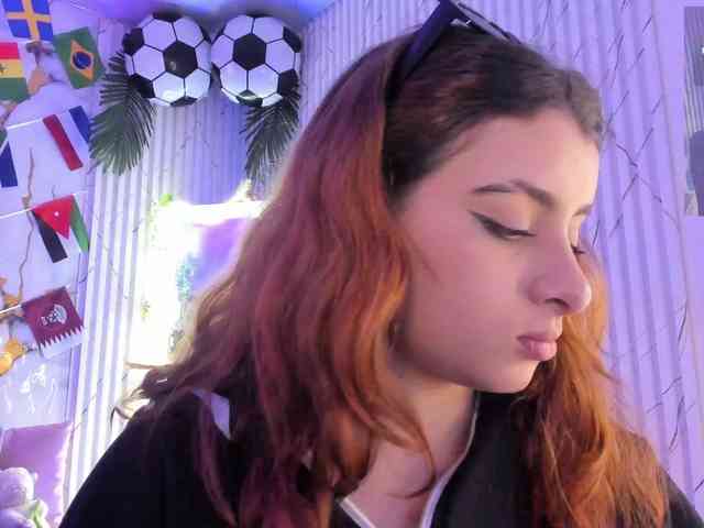 Naomy-tay1 webcam