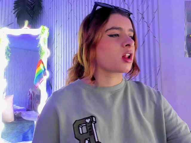 Naomy-tay1