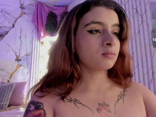 Naomy-tay1 webcam