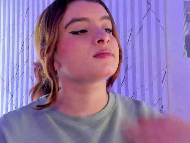 Naomy-tay1 webcam