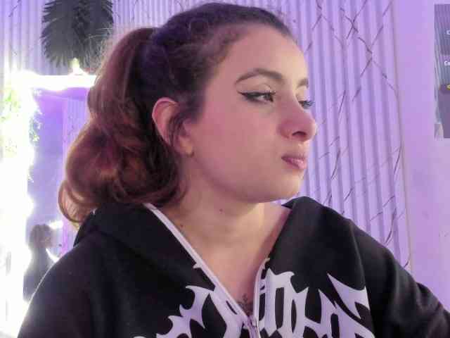Naomy-tay1