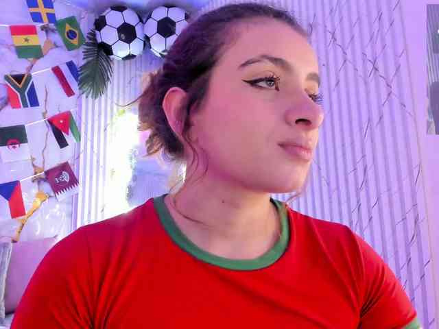 Naomy-tay1 webcam