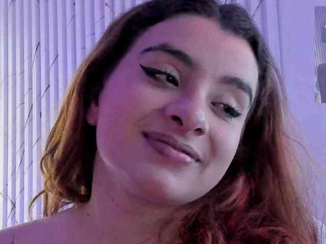 Naomy-tay1 webcam