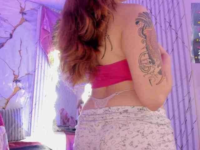 Naomy-tay1 webcam