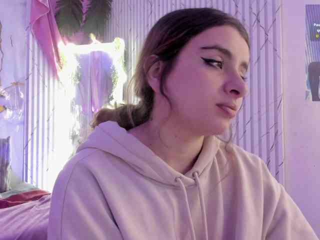 Naomy-tay1