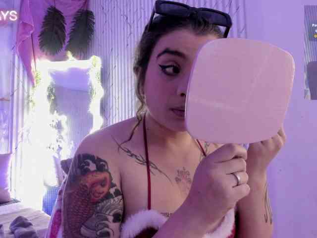 Naomy-tay1