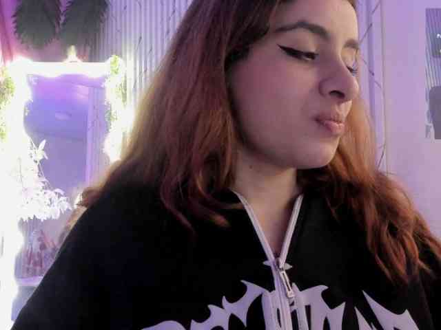 Naomy-tay1 Naomy-tay1