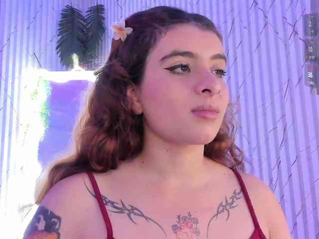 Naomy-tay1 webcam