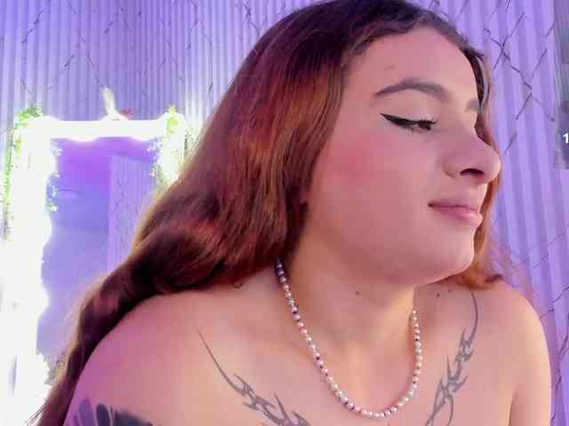 Naomy-tay1 webcam