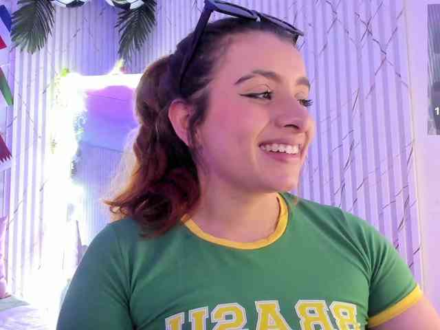 Naomy-tay1 webcam