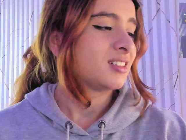 Naomy-tay1 webcam