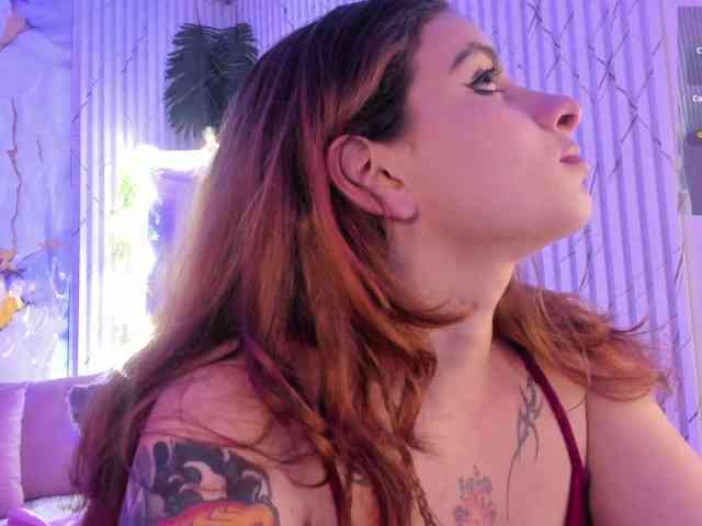 Naomy-tay1 webcam