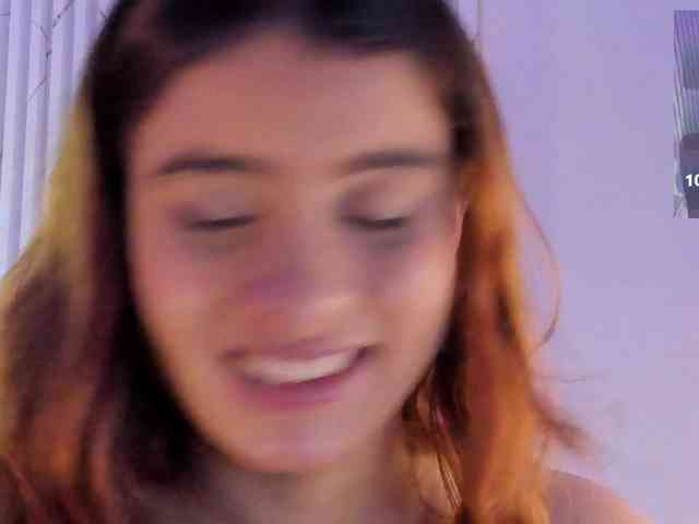 Naomy-tay1 webcam