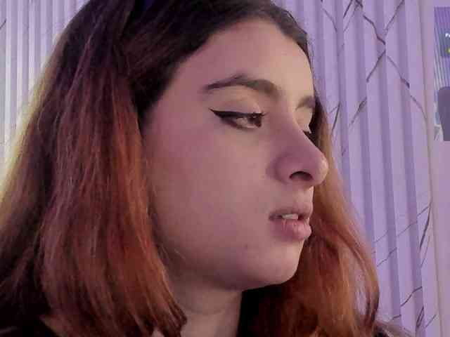 Naomy-tay1 webcam