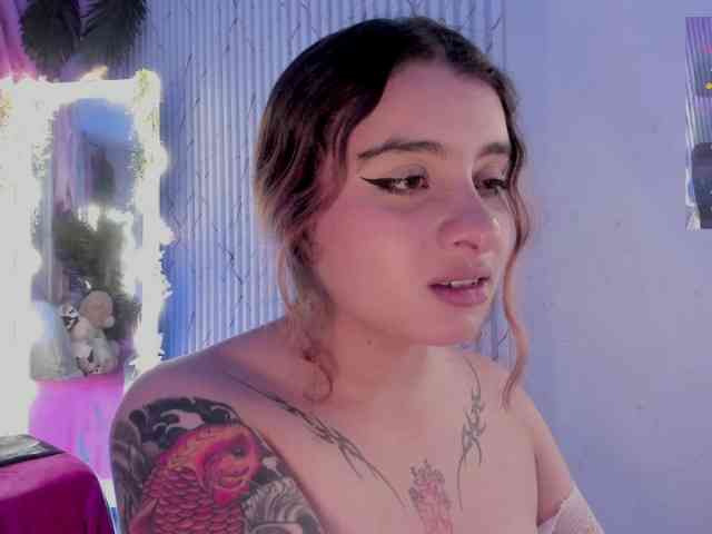 Naomy-tay1