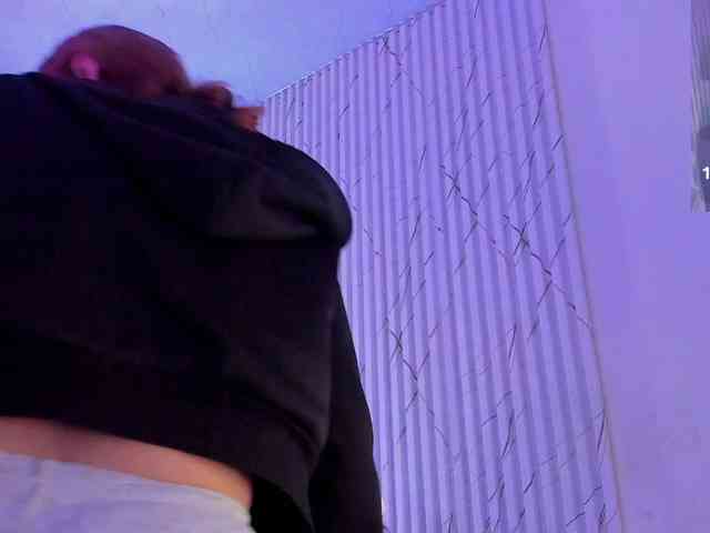 Naomy-tay1 webcam