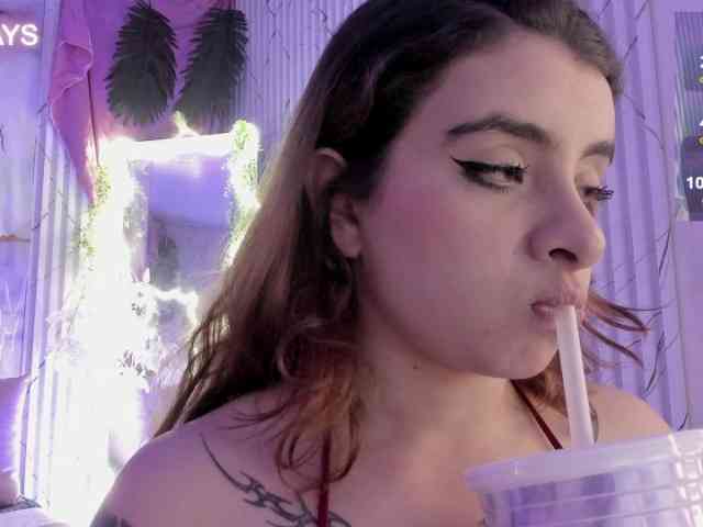 Naomy-tay1