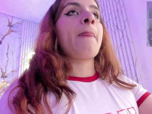Naomy-tay1 webcam