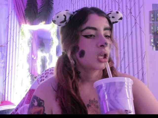 Naomy-tay1