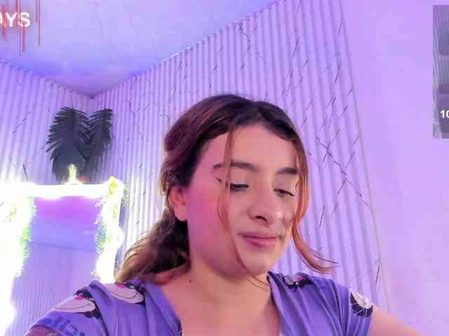 Naomy-tay1 webcam