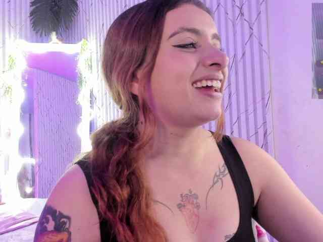 Naomy-tay1 webcam